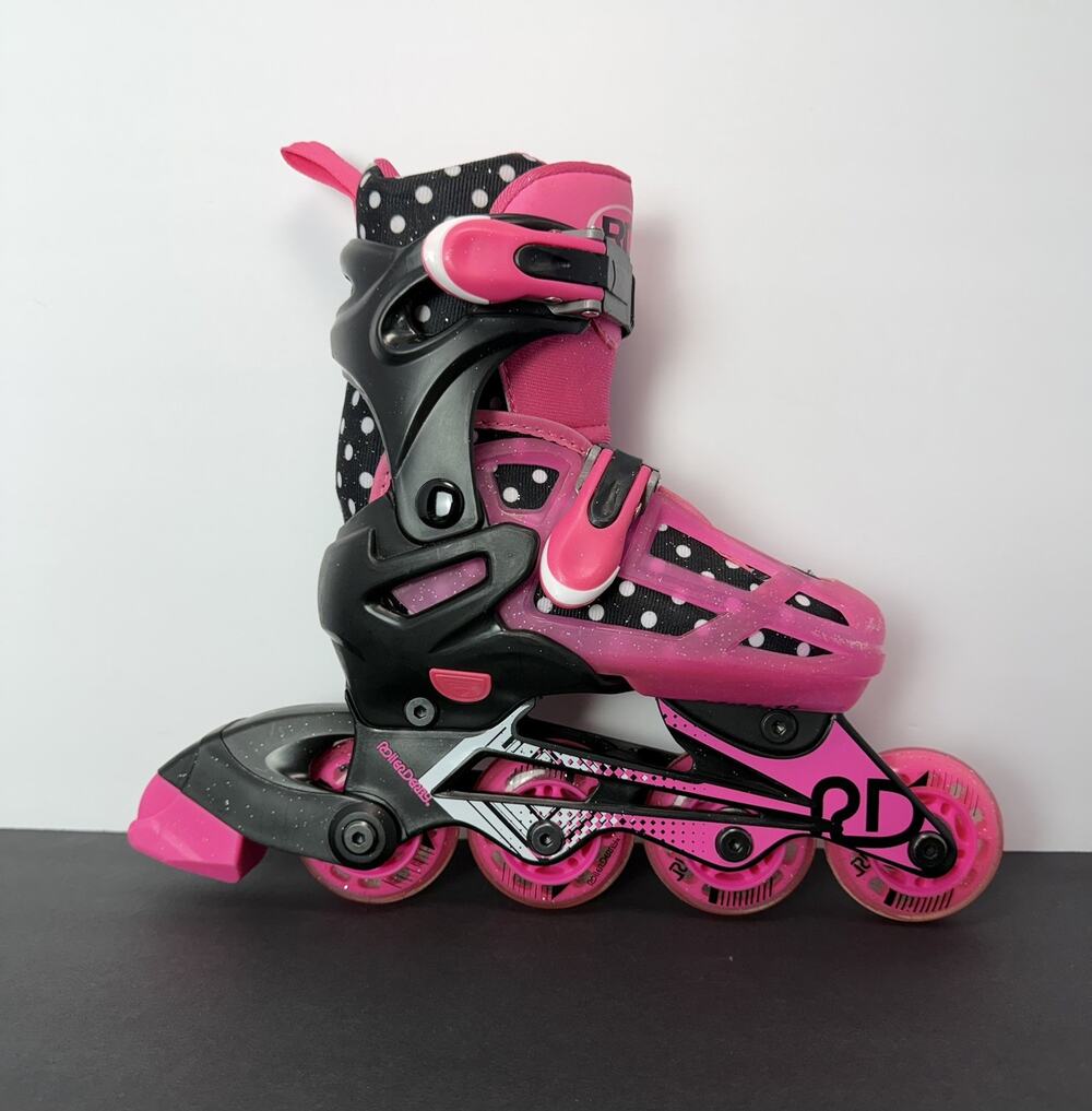 Roller Derby Kids Skates Girls (Size 12 - 2 ) Adjustable - Pink and Black